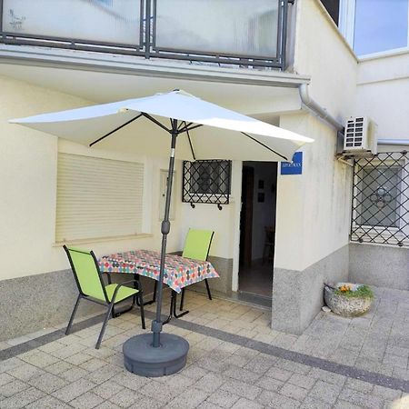 Apartman Crikvenica 30048 - Jasna Экстерьер фото